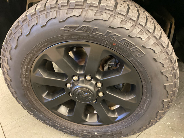 Used 2020 RAM 2500 Big Horn w/ Night Edition AWD/4WD image 19