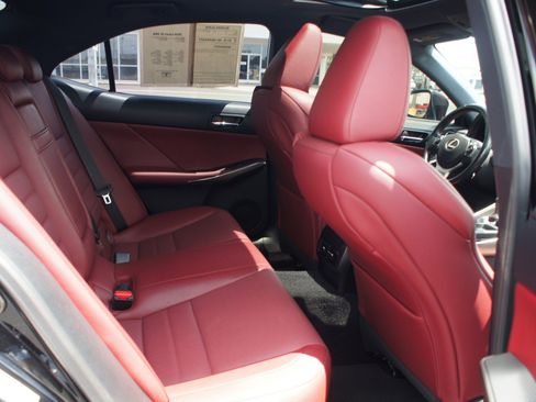 Used 2016 Lexus IS 200t w/ F Sport Package RWD image 22