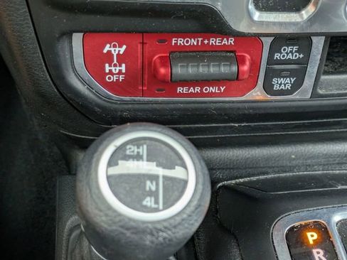 Used 2021 Jeep Wrangler Rubicon image 34