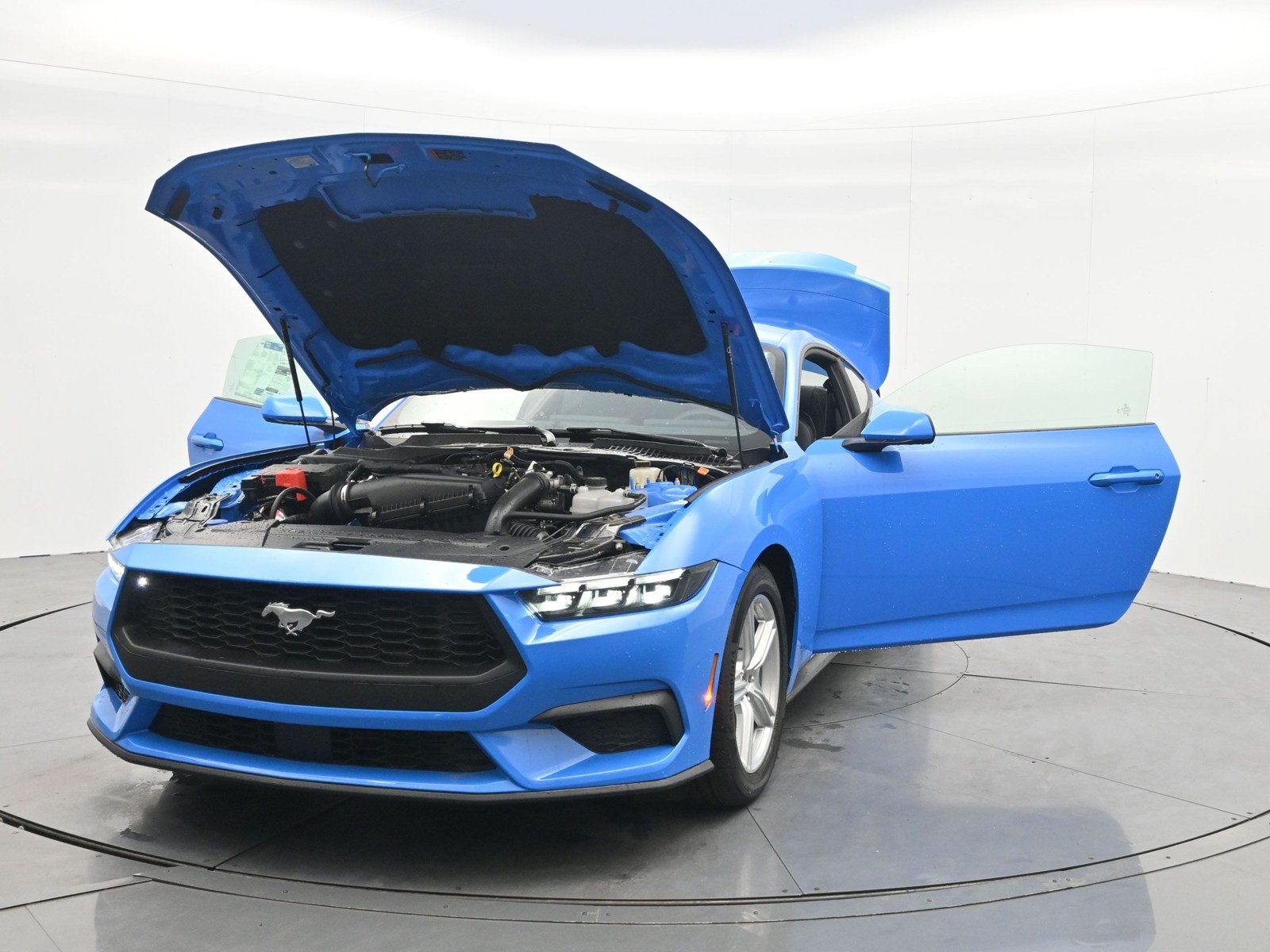 Used 2026 Ford Mustang Coupe RWD image 35