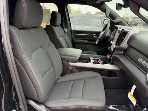 New 2026 RAM 1500 Lone Star AWD/4WD image 13