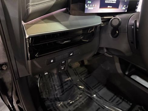 Certified 2026 Nissan Murano SL AWD/4WD image 14