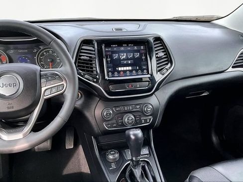 Used 2022 Jeep Cherokee Limited image 9