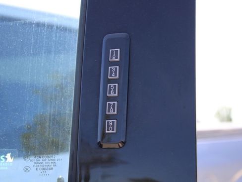 Used 2017 Ford F150 XLT w/ Equipment Group 301A Mid image 15