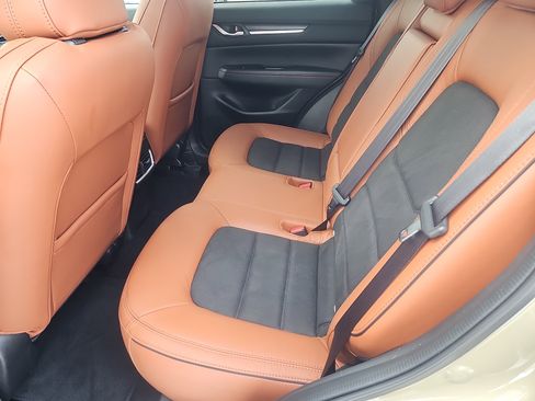 Certified 2025 MAZDA CX-5 Carbon Edition image 32