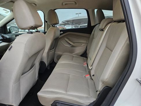 Used 2017 Ford Escape SE w/ Equipment Group 201A image 16