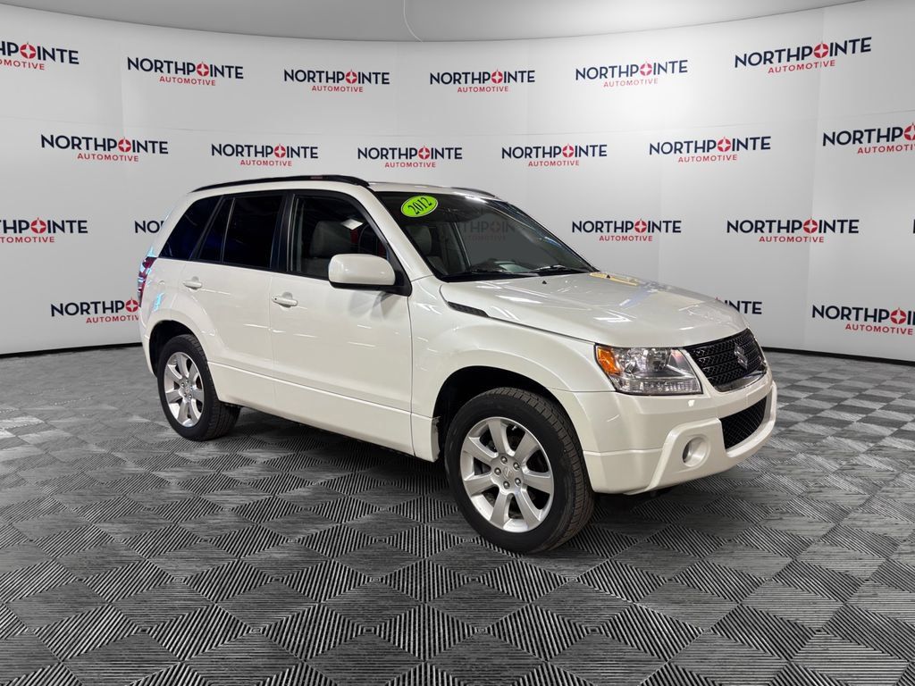 Used 2012 Suzuki Grand Vitara Limited AWD/4WD image 1