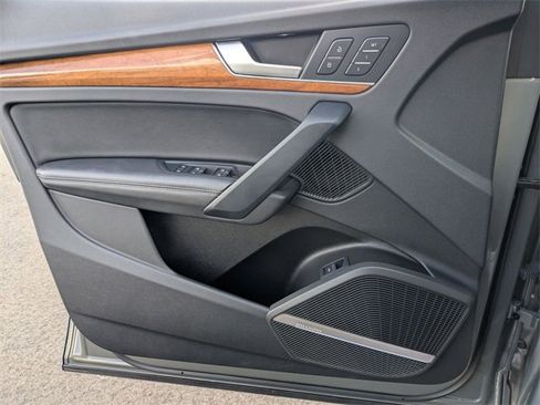 Used 2023 Audi Q5 2.0T Premium Plus image 10