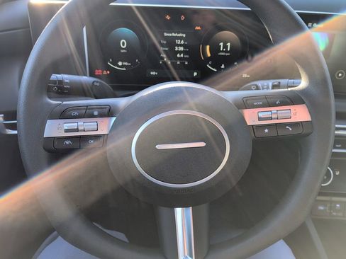 Used 2025 Hyundai Santa Cruz SEL image 13