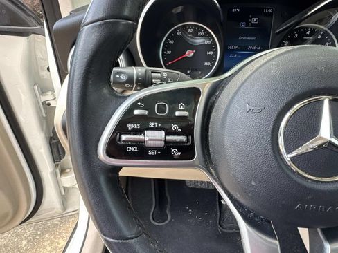 Used 2022 Mercedes-Benz GLC 300 image 27