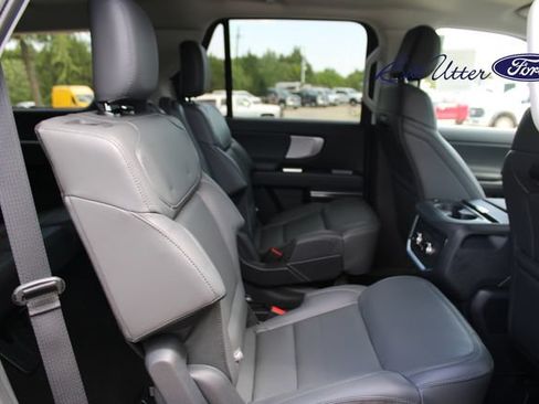 New 2027 Ford Expedition Active RWD image 8
