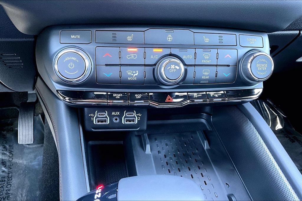 New 2026 Dodge Durango GT AWD/4WD image 12