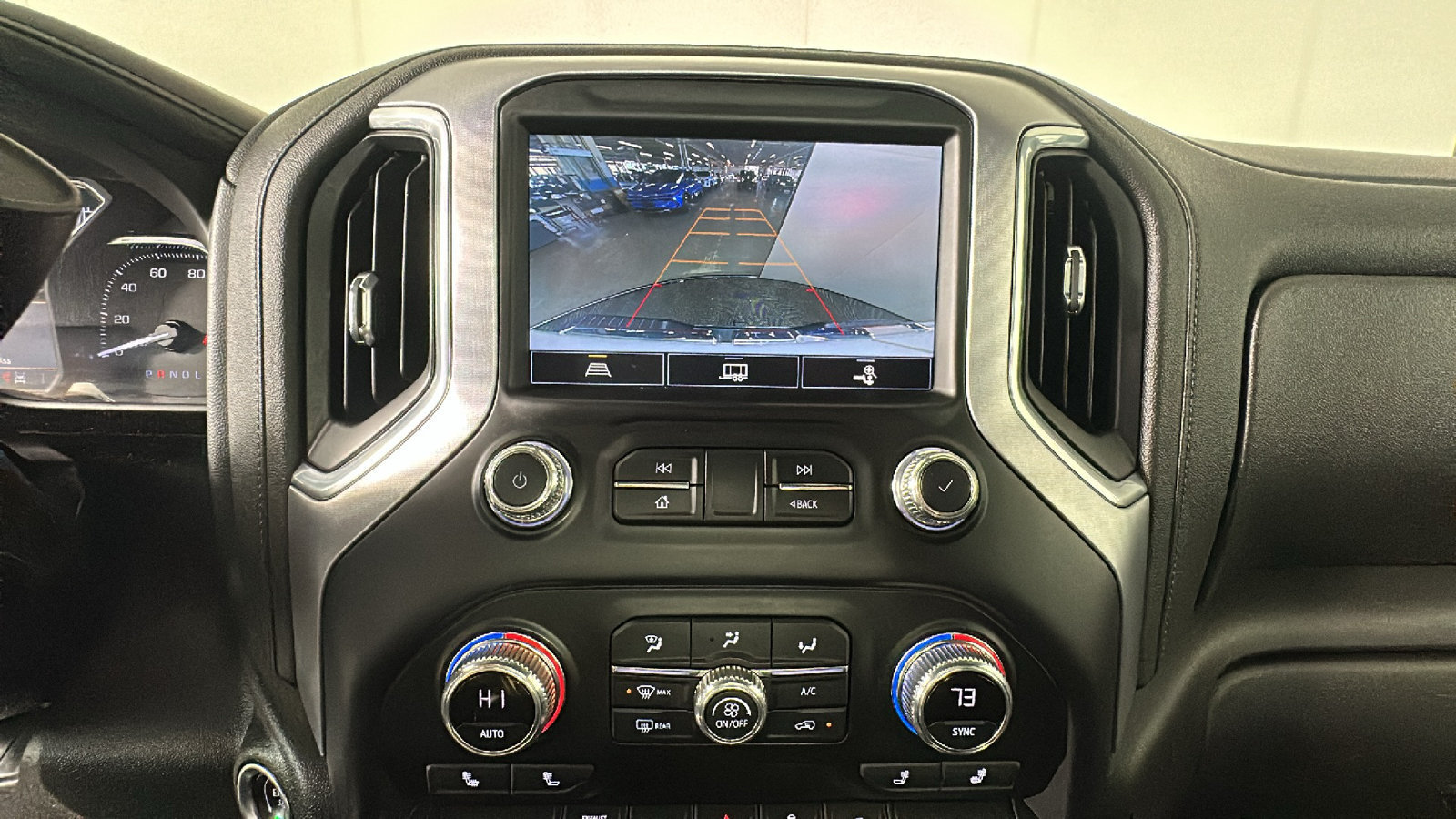 Used 2021 GMC Sierra 2500 SLE w/ SLE Value Package; AWD/4WD image 28