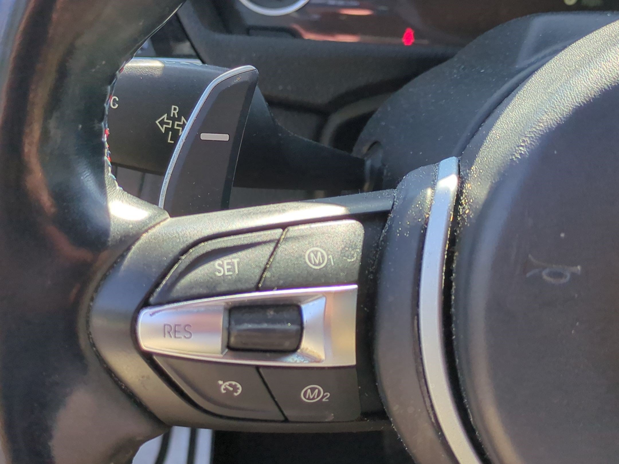 Used 2015 BMW M4 Convertible RWD image 18