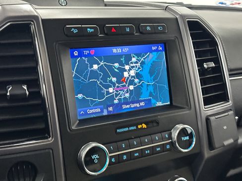 Used 2020 Ford Expedition Platinum image 31