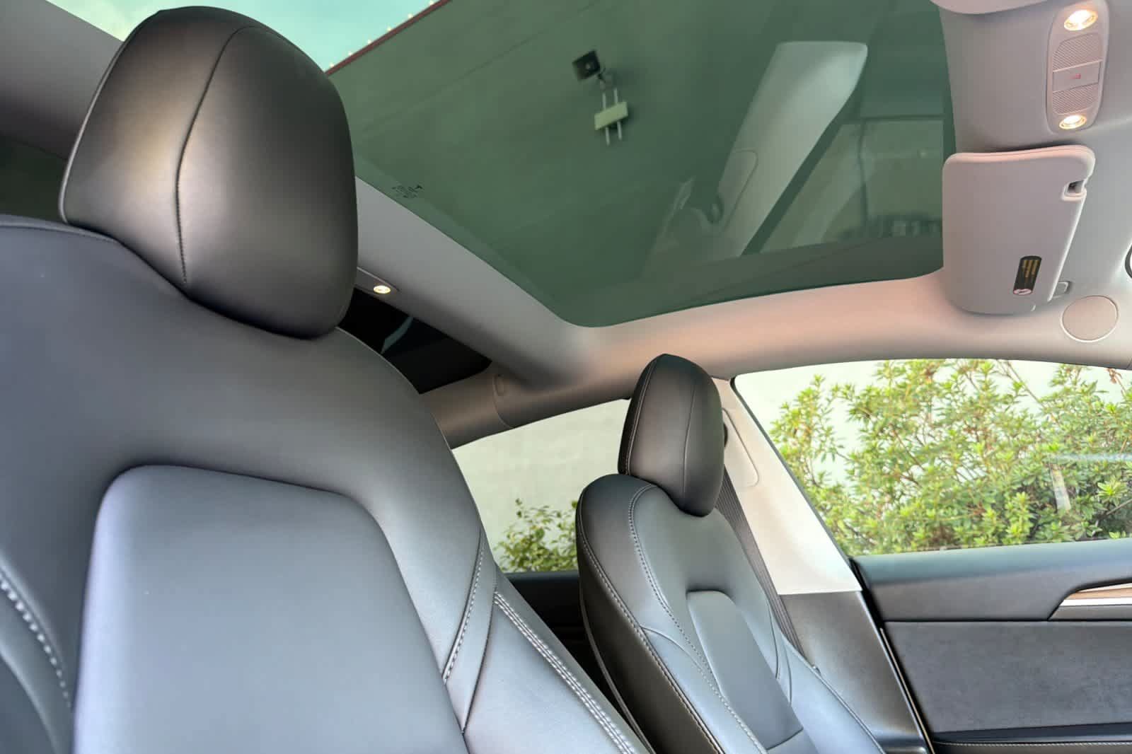 Used 2022 Tesla Model 3 RWD image 17