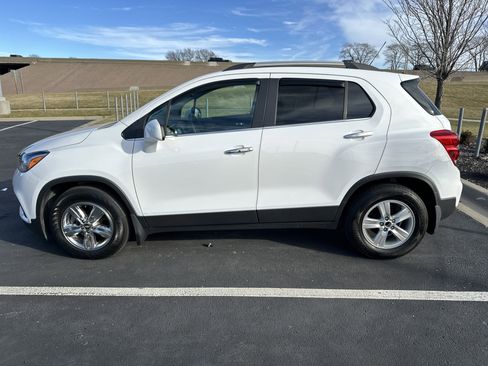 Used 2020 Chevrolet Trax LT image 7
