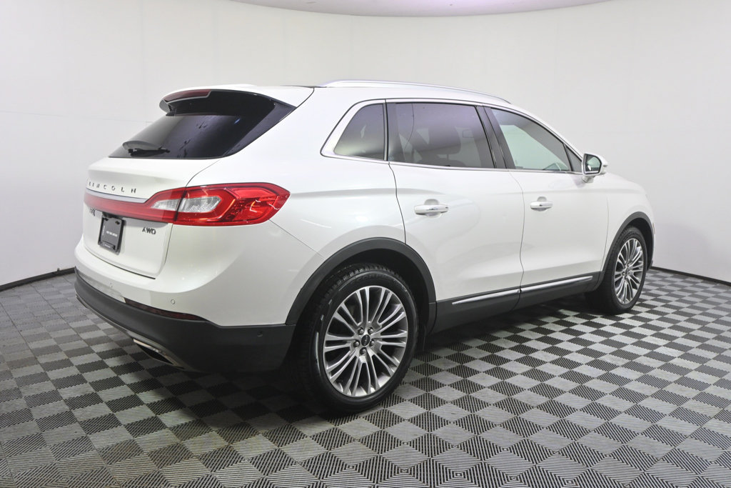 Used 2018 Lincoln MKX Reserve AWD/4WD image 7
