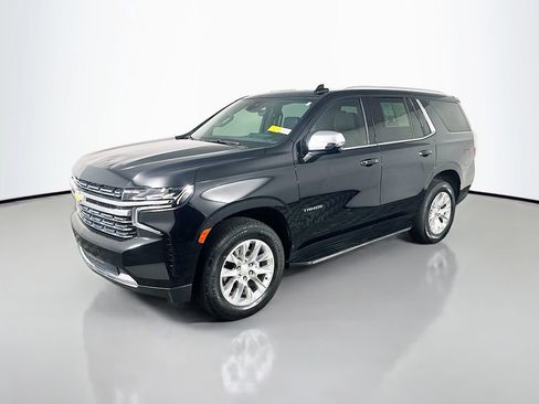 Used 2024 Chevrolet Tahoe Premier image 3