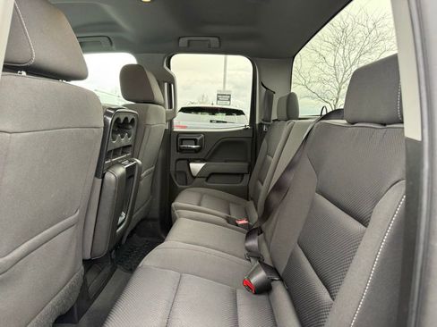 Used 2019 Chevrolet Silverado 1500 LT image 16