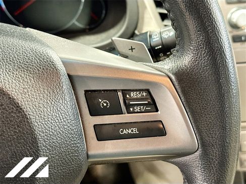 Used 2013 Subaru Outback 2.5i Limited w/ Moonroof Pkg image 13