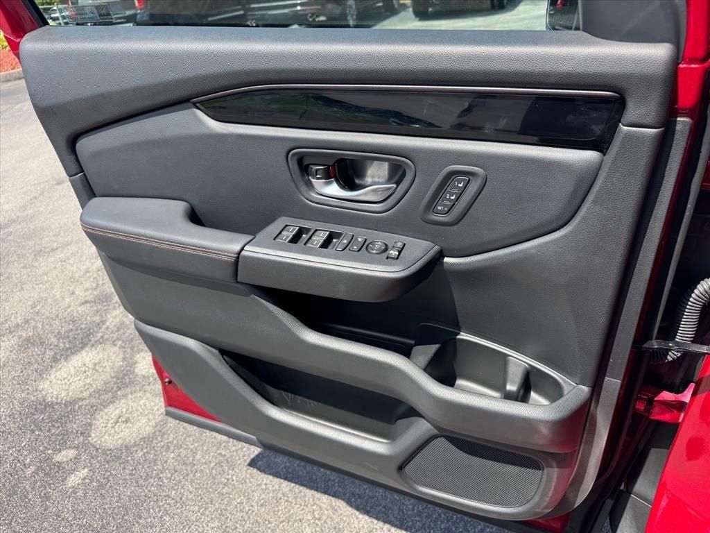 Used 2025 Honda Pilot TrailSport image 22