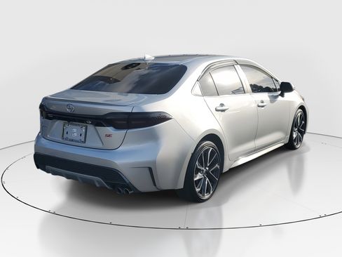 Used 2022 Toyota Corolla SE image 7