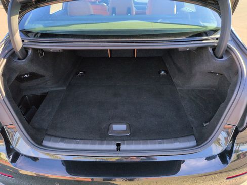 Certified 2023 BMW 530e image 32