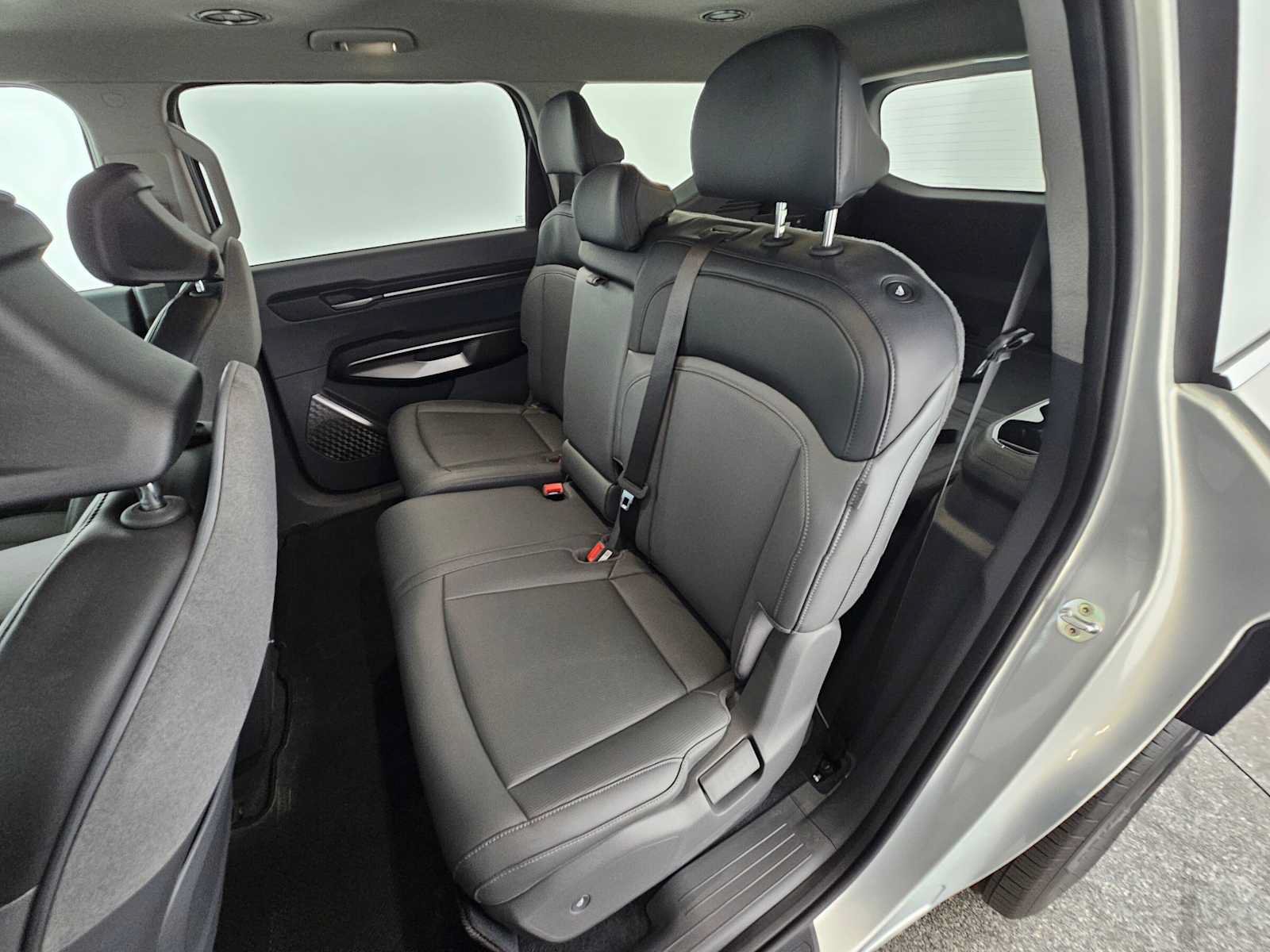 Used 2026 Kia EV9 Light RWD image 19