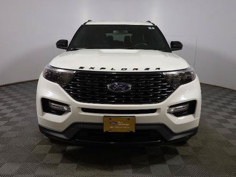 Certified 2024 Ford Explorer ST-Line w/ Class IV Trailer Tow Package AWD/4WD image 3