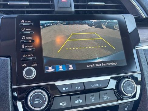 Used 2020 Honda Civic Touring image 12