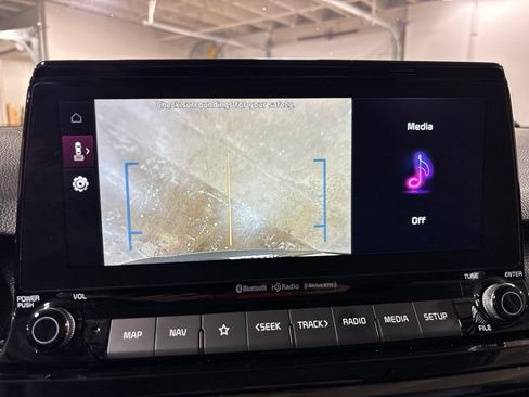 Used 2023 Kia Seltos EX AWD/4WD image 19