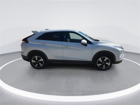 Used 2023 Mitsubishi Eclipse Cross SE image 9