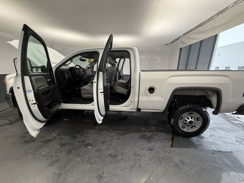 Used 2019 GMC Sierra 2500 4x4 Double Cab w/ Snow Plow Prep Package image 18