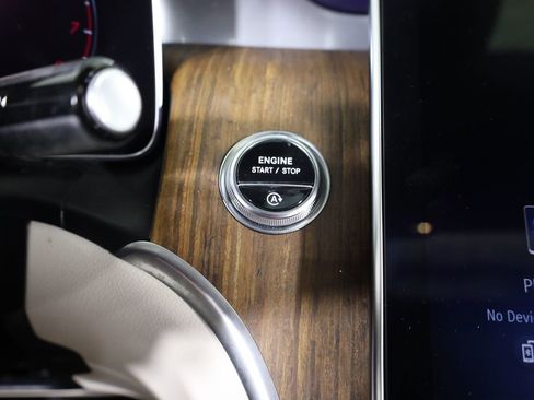 Certified 2024 Mercedes-Benz GLC 300 4MATIC image 21