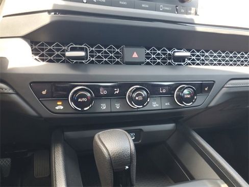 New 2025 Honda Accord SE image 30