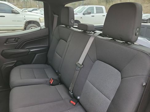 Used 2024 Chevrolet Colorado W/T image 27