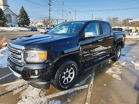 Used 2017 GMC Canyon SLT w/ Driver Alert Package image 8