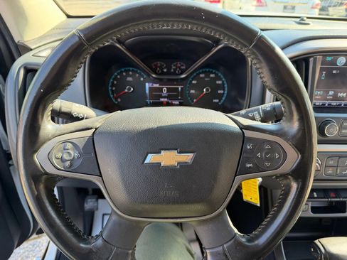 Used 2018 Chevrolet Colorado Z71 image 16