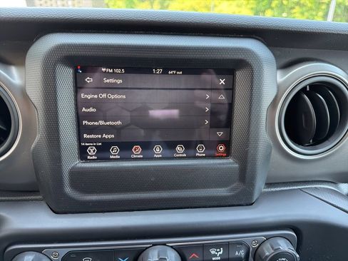 Used 2022 Jeep Wrangler Unlimited Sport AWD/4WD image 71