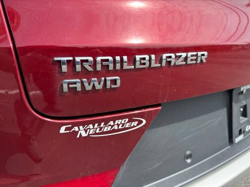 Used 2024 Chevrolet TrailBlazer LT w/ LT Cold Weather Package AWD/4WD image 24