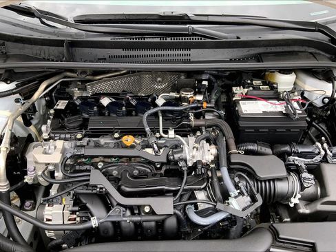 Used 2025 Toyota Corolla LE image 32