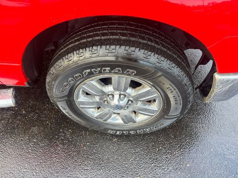 Used 2011 Ford F150 XLT w/ XTR Pkg image 31