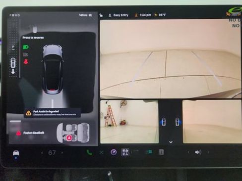 Used 2025 Tesla Model 3 Long Range RWD image 57