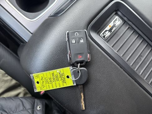 Used 2017 GMC Sierra 1500 SLT image 27