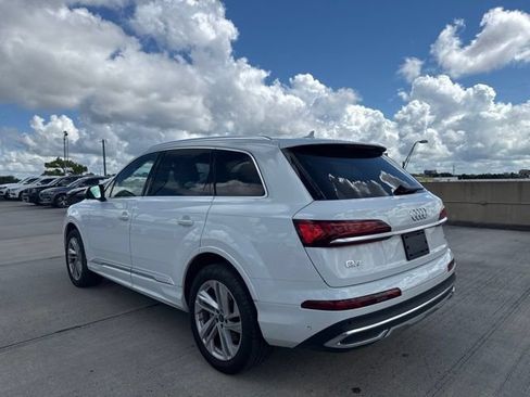 Used 2023 Audi Q7 3.0T Premium AWD/4WD image 5