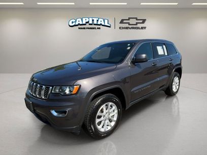 Used 2021 Jeep Grand Cherokee Laredo