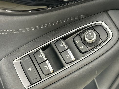 Used 2024 Subaru Outback Limited image 18