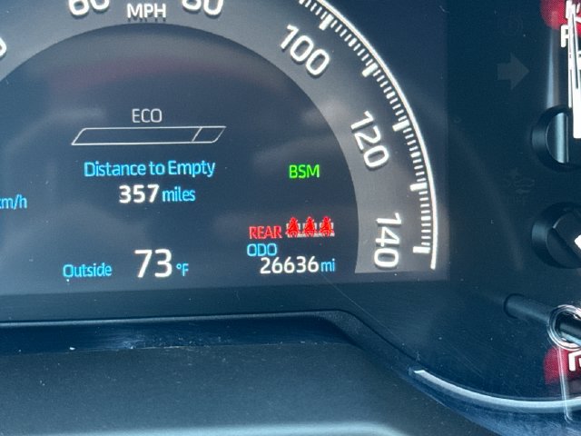 Used 2024 Toyota RAV4 LE AWD/4WD image 18