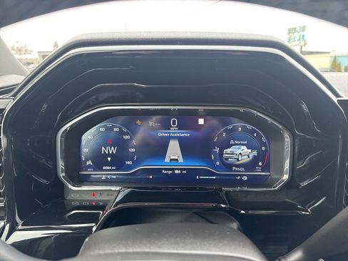 Used 2023 Chevrolet Silverado 1500 LT image 26